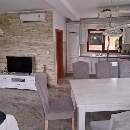 Ferienhaus Odmaraliste Islovo Brdo *