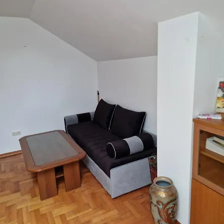 Odmaraliste Islovo Brdo Ferienhaus